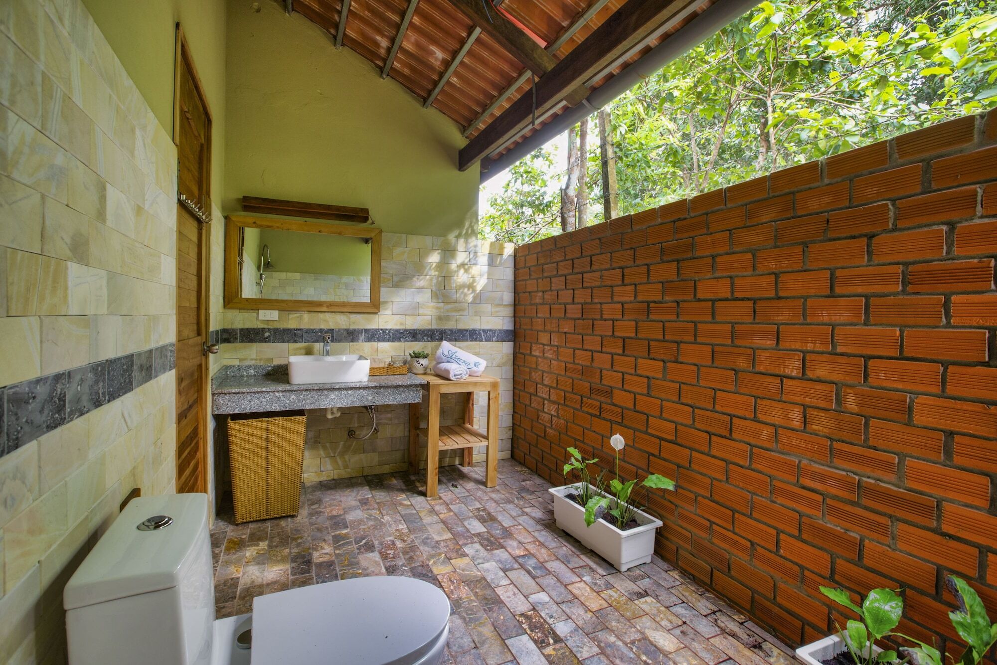 Khu nghỉ mát Azura