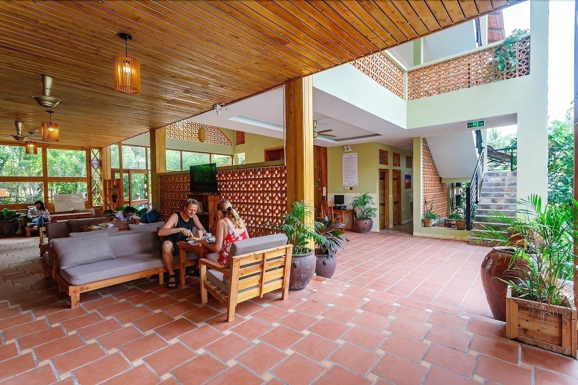 Khu nghỉ mát Azura